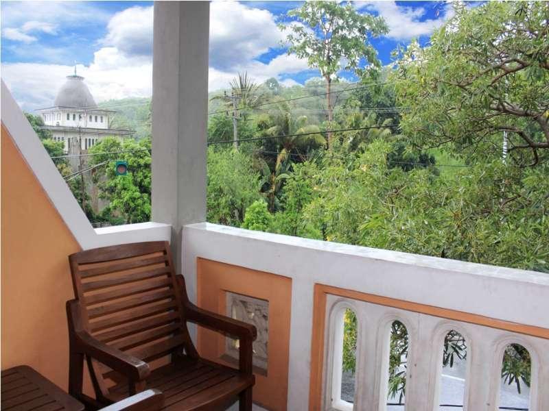 Baru Dua Beach Hotel Banyuwangi  Kültér fotó